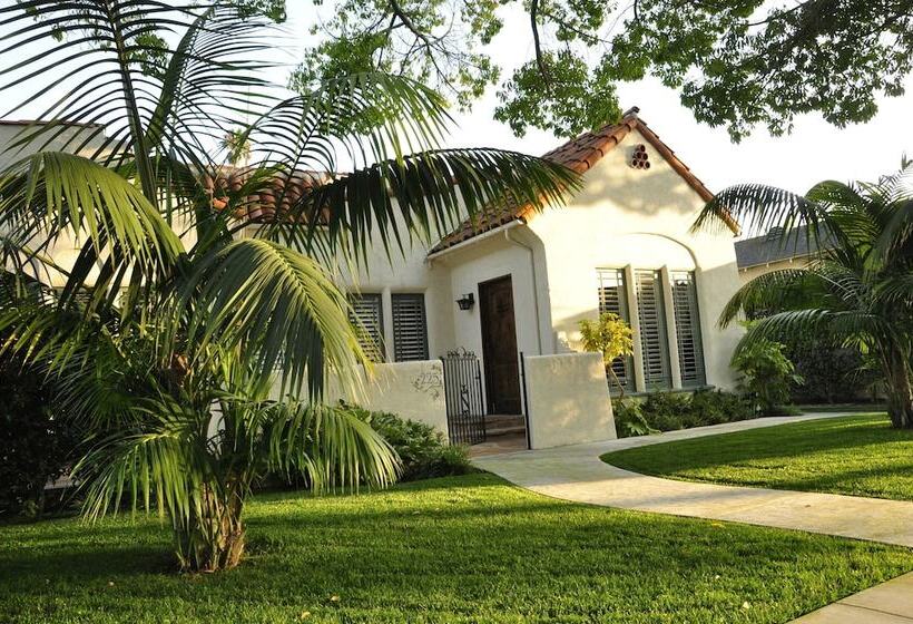 فندق The Eagle Inn