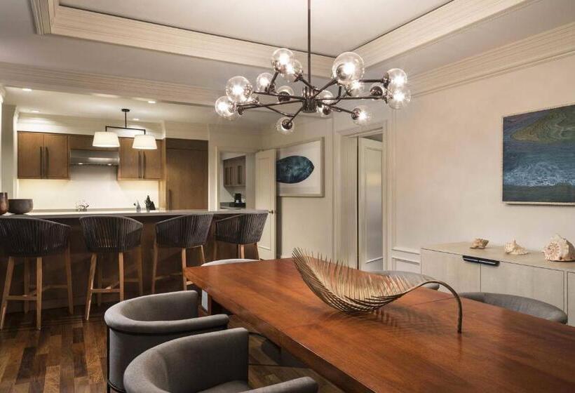 فندق The Ritz Carlton Maui, Kapalua