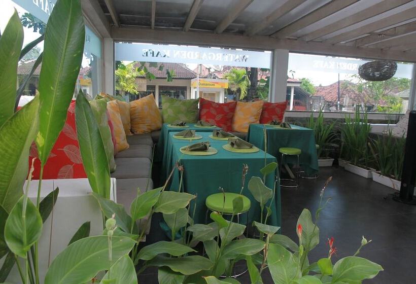 酒店 The Water Garden