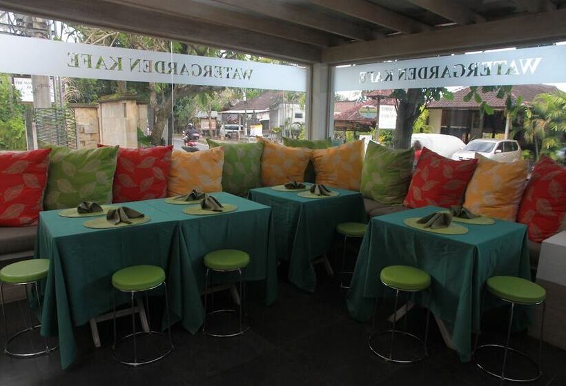 酒店 The Water Garden