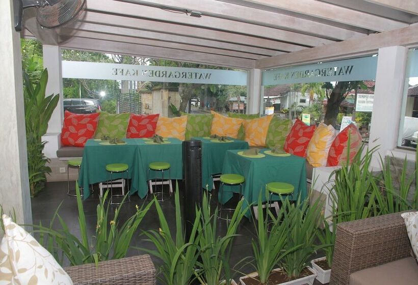 酒店 The Water Garden