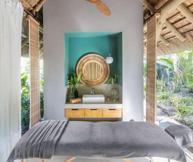 Hotel Tropical Attitude