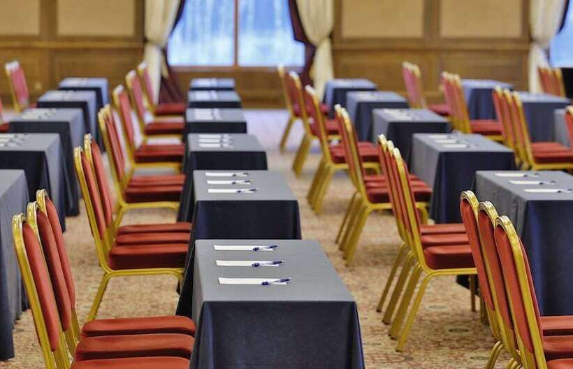 هتل Vilnius Grand Resort