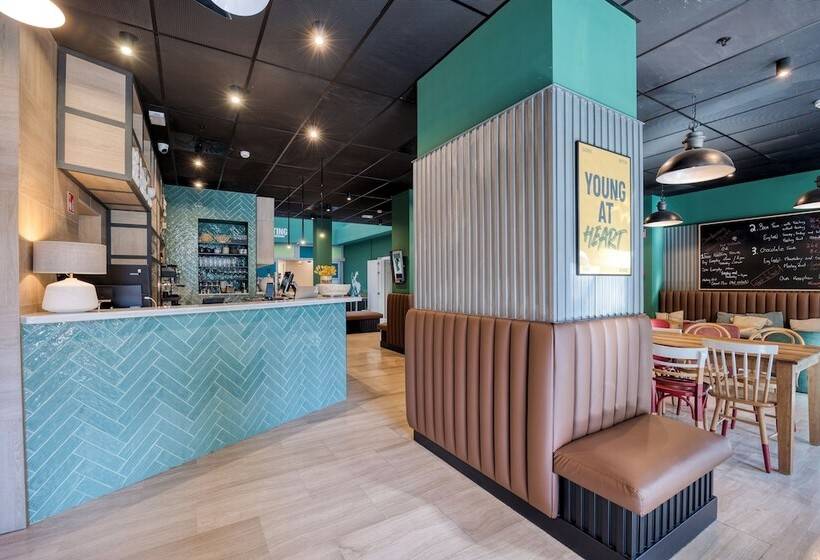 Latroupe Grand Place Hostel