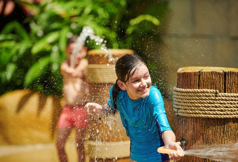 Parkroyal Penang Resort