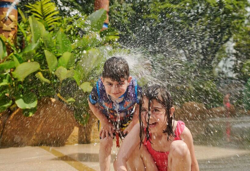 Parkroyal Penang Resort