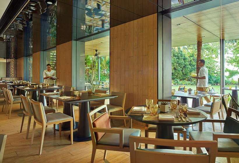 Parkroyal Penang Resort