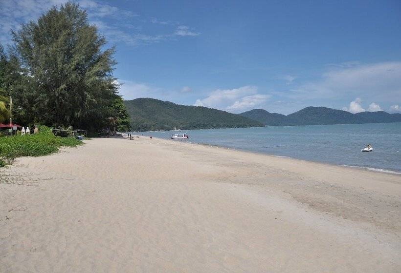 Parkroyal Penang Resort