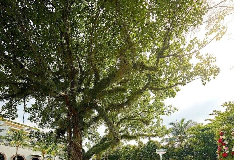 Parkroyal Penang Resort