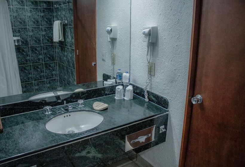 渡假胜地  Emporio Ixtapa   With Optional All Inclusive