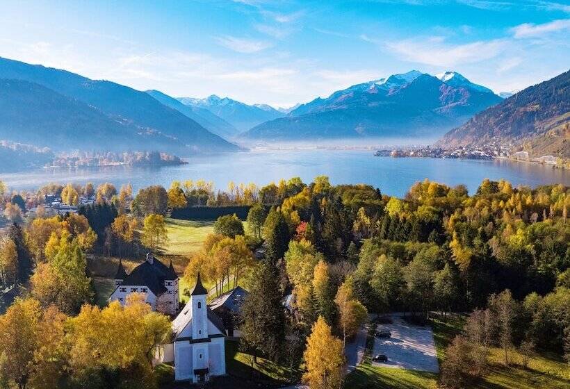 Schloss Prielau Hotel & Restaurants