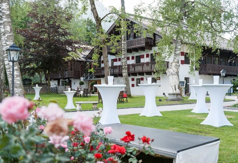 Schloss Prielau Hotel & Restaurants