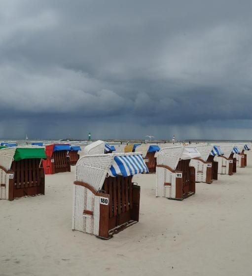 Strand Hotel Hübner