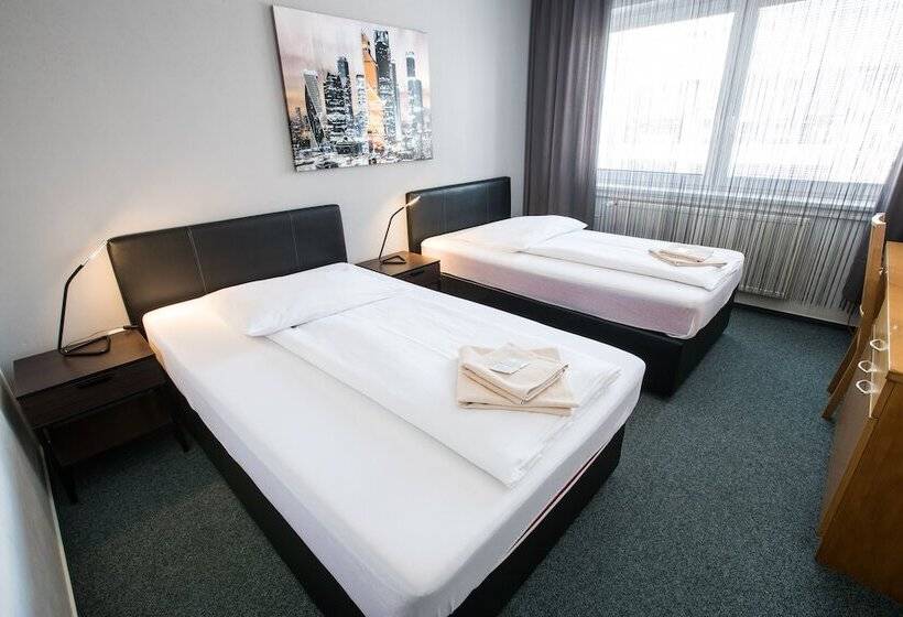 בית מלון כפרי A Sport