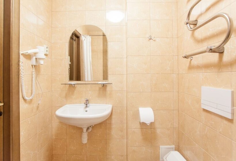 هتل Airinn Vilnius