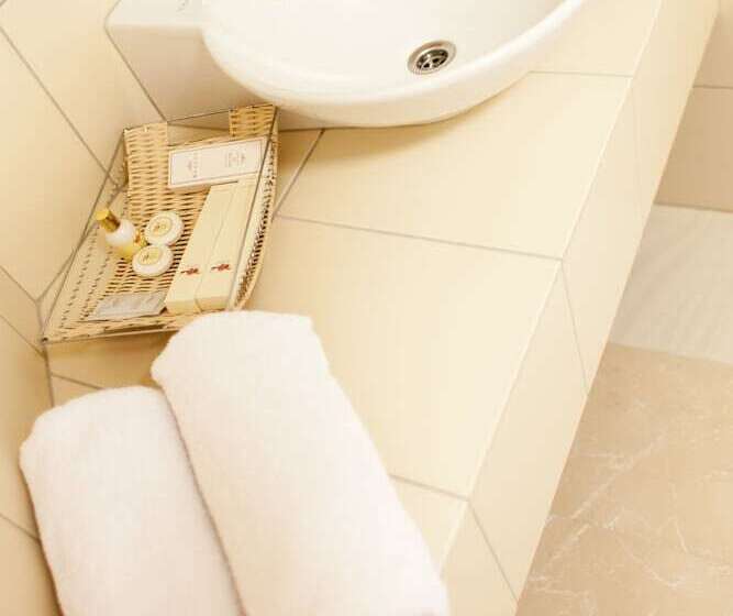 هتل Airinn Vilnius