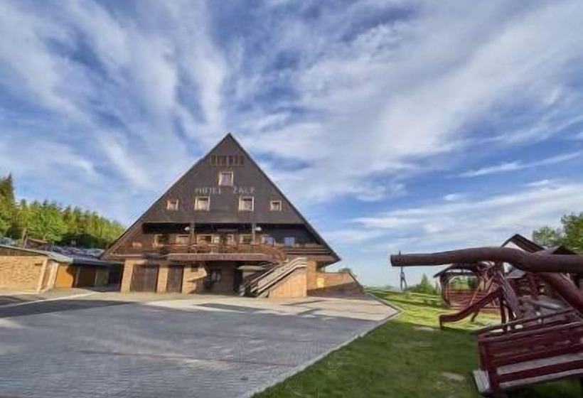 호텔 žalý Apartmány