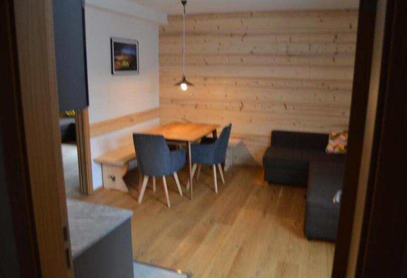 호텔 žalý Apartmány