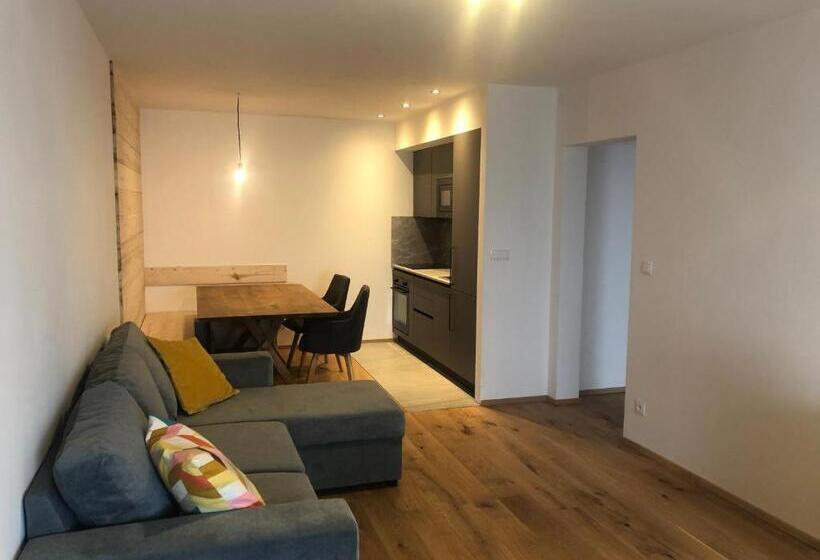 호텔 žalý Apartmány