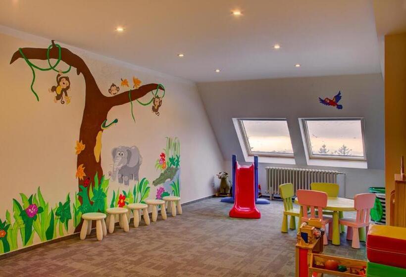 호텔 žalý Apartmány