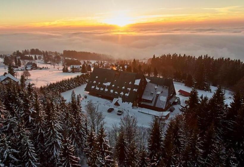 호텔 žalý Apartmány