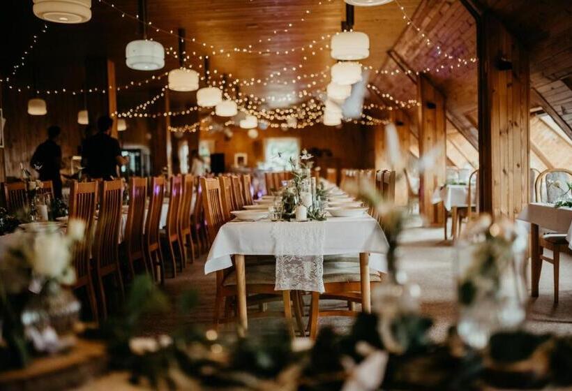 호텔 žalý Apartmány