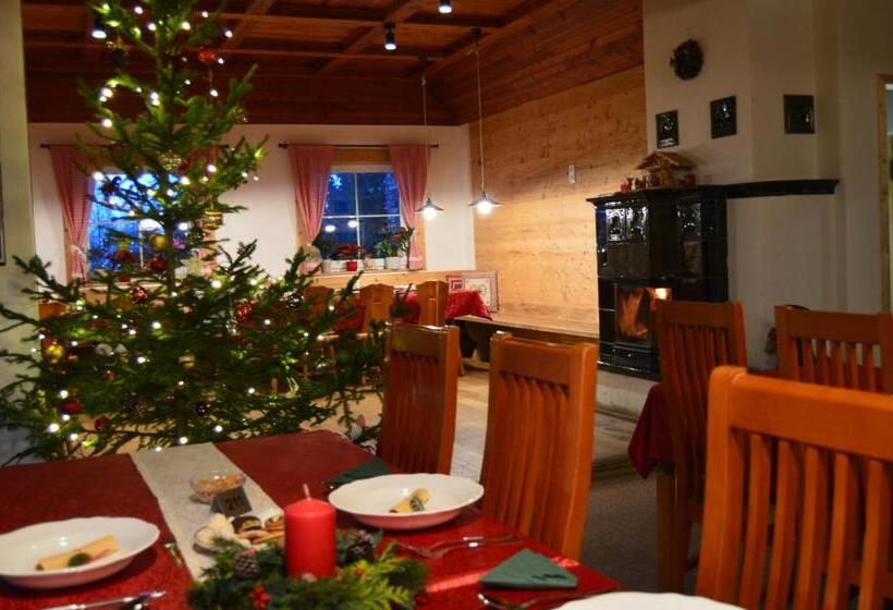 호텔 žalý Apartmány