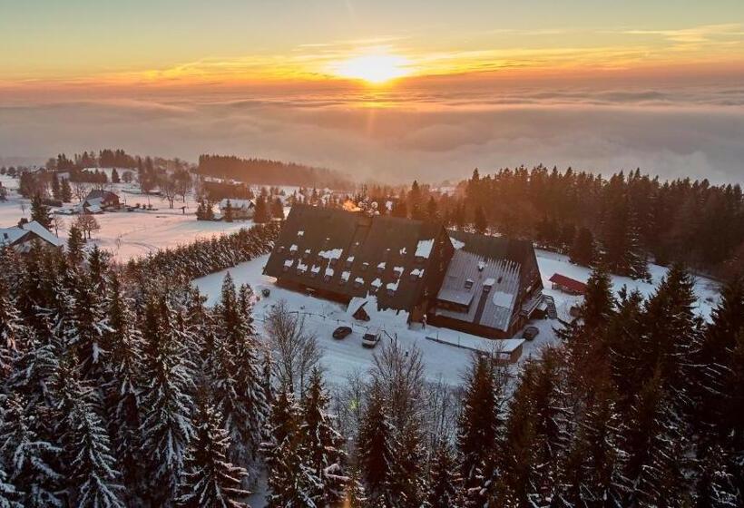 호텔 žalý Apartmány