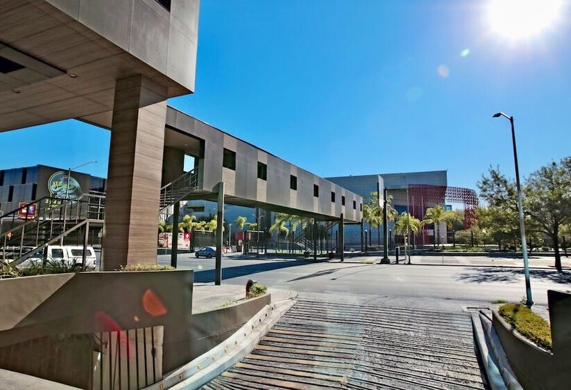 호텔 Antaris Cintermex