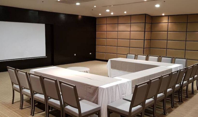 호텔 Antaris Cintermex