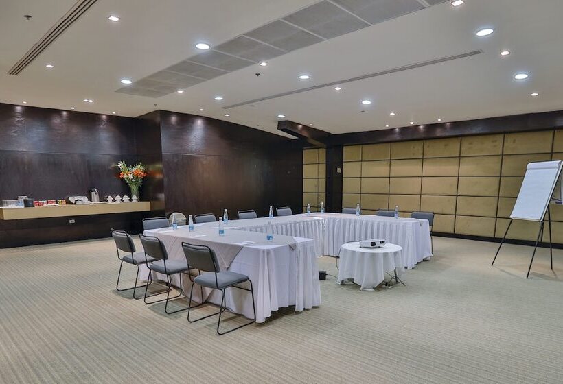 호텔 Antaris Cintermex