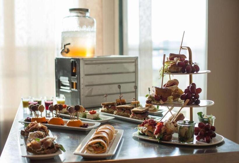 Atlantic Hotel Airport