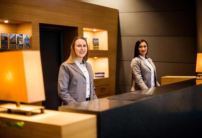 Atlantic Hotel Airport