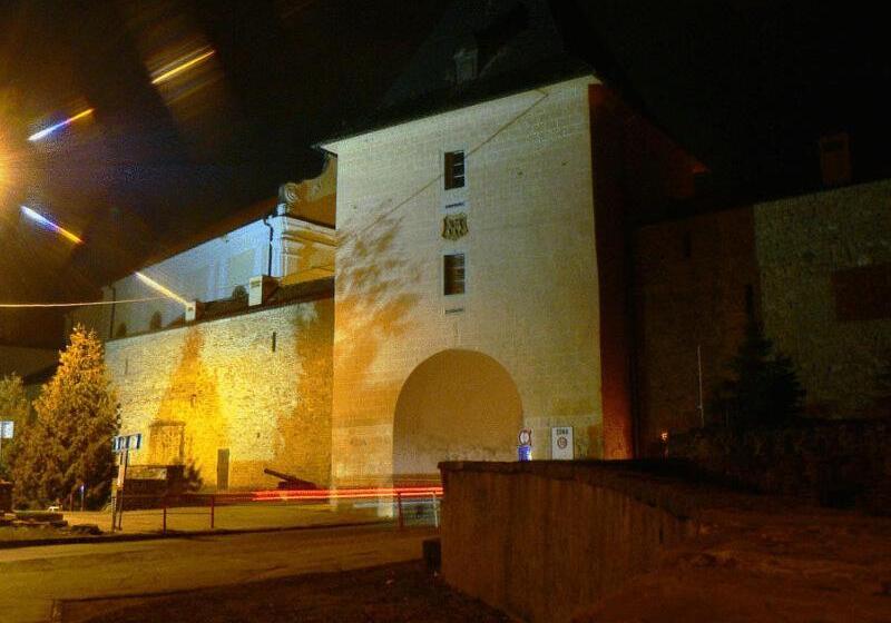 Garni  Hotel Barbakan