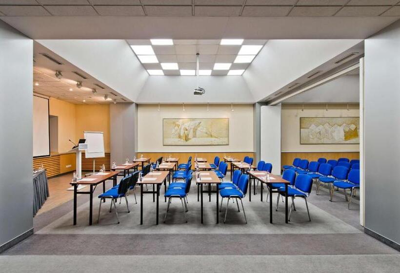 هتل Best Western Vilnius