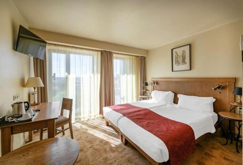 هتل Best Western Vilnius