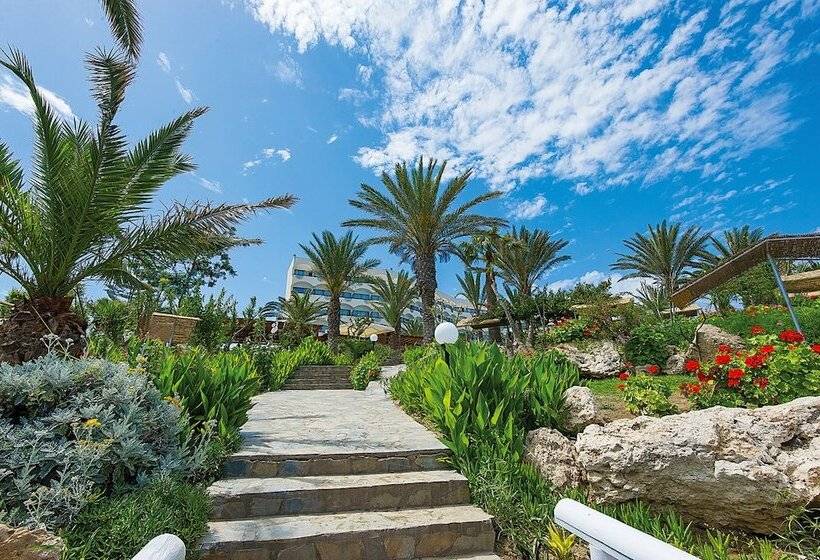 Отель Crystal Springs Beach