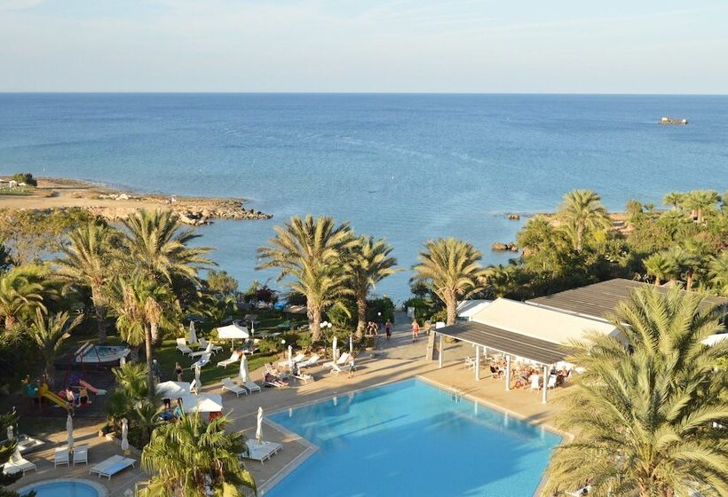 هتل Crystal Springs Beach