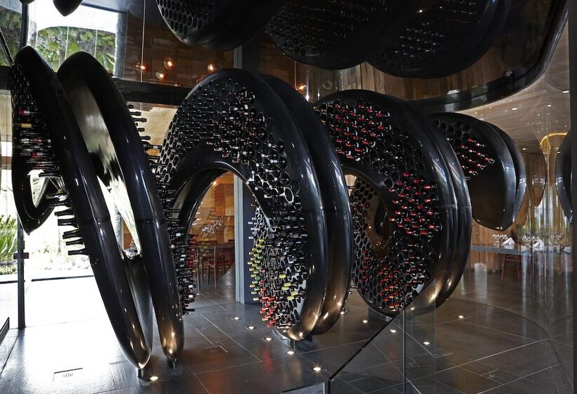 Отель Ellerman House