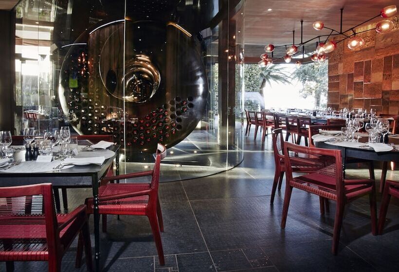 Отель Ellerman House