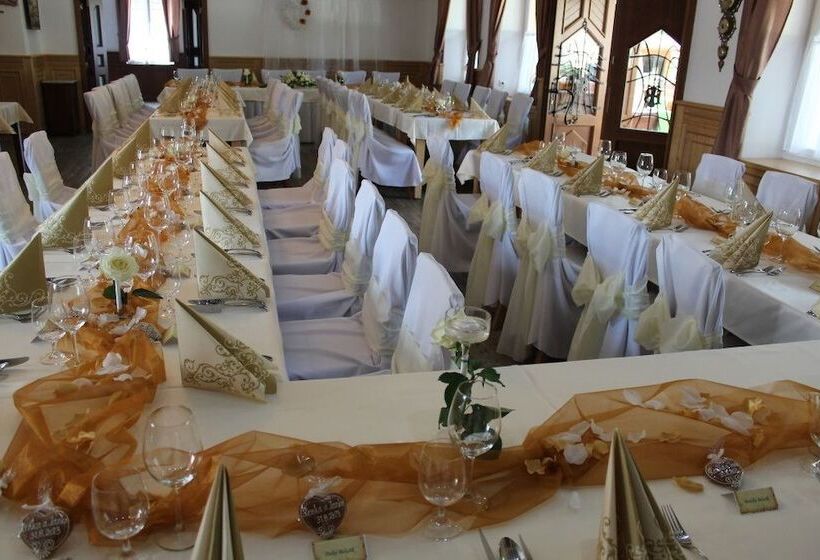 בית מלון כפרי Encian