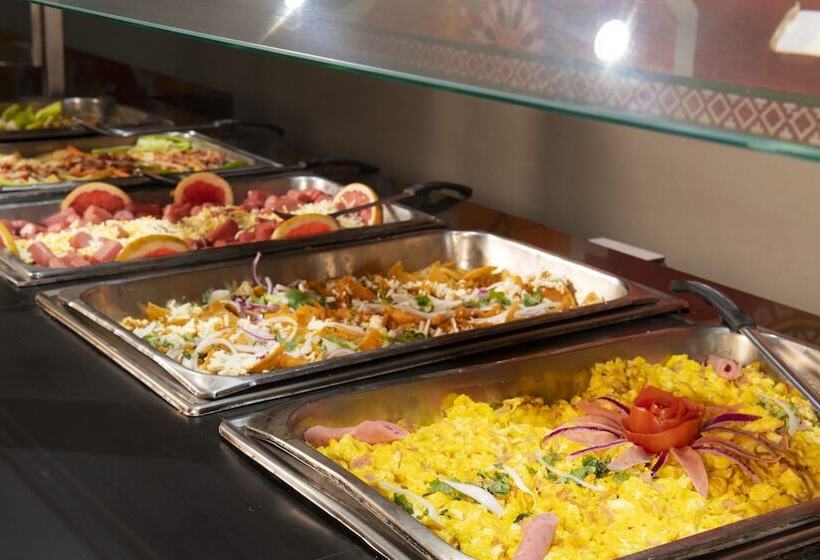 فندق Fiesta Mexicana