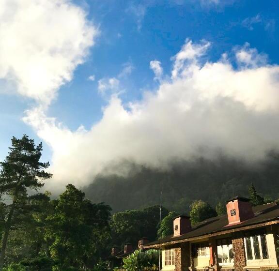 בית מלון כפרי Handara Golf & Resort Bali