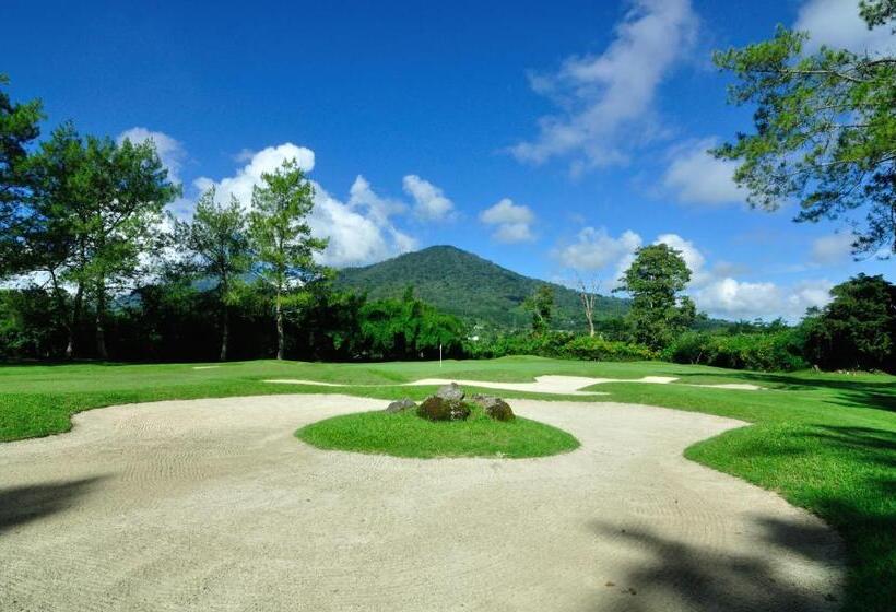 בית מלון כפרי Handara Golf & Resort Bali