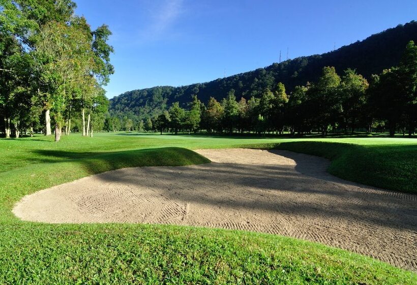 בית מלון כפרי Handara Golf & Resort Bali