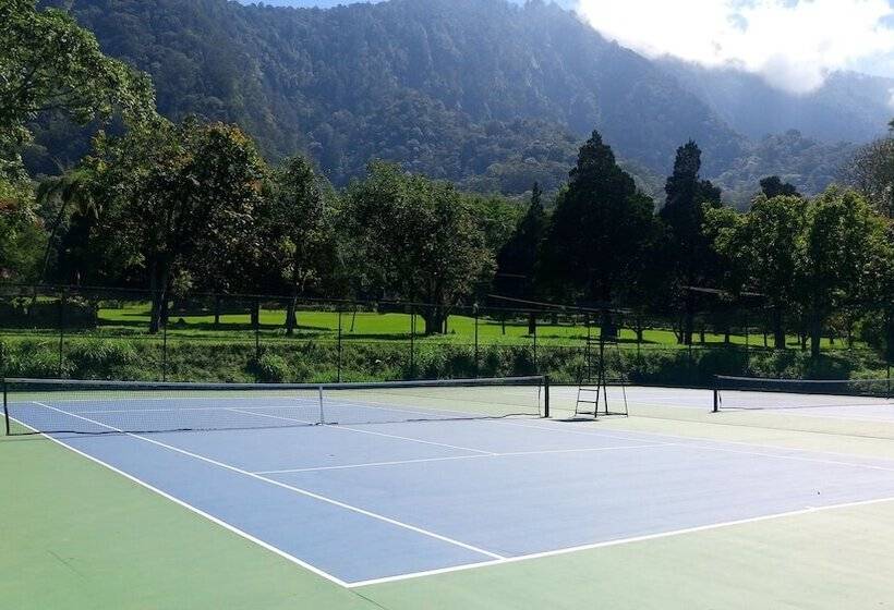 בית מלון כפרי Handara Golf & Resort Bali