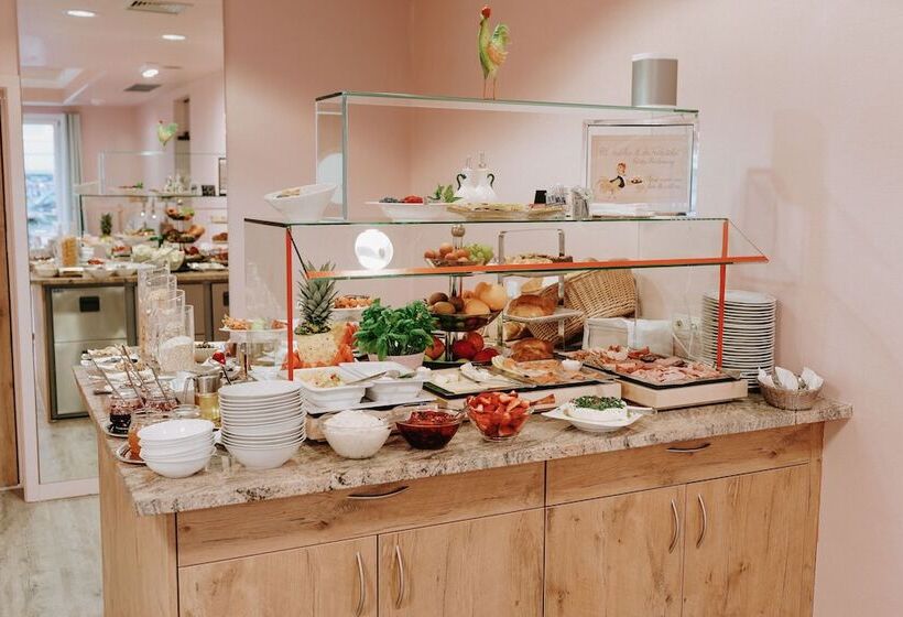 בית מלון כפרי Huber S