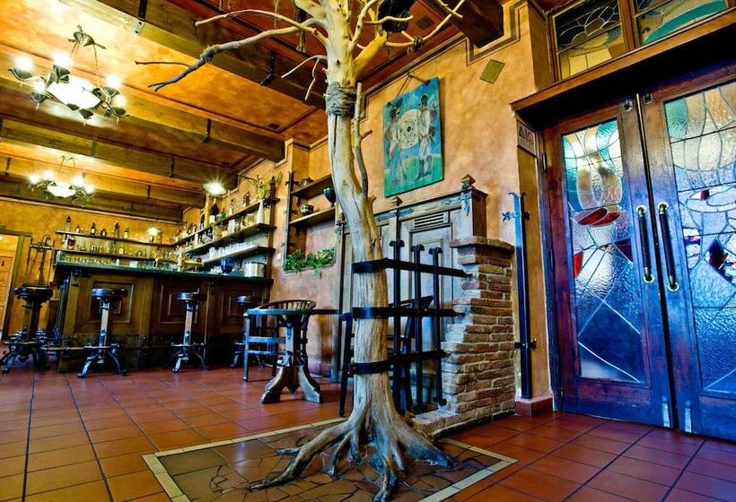 Pytloun Old Armoury Hotel Prague, Stará Zbrojnice