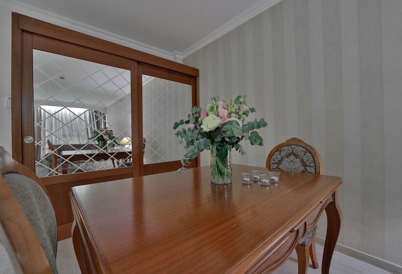 Odysseia Hotel Kapetanios