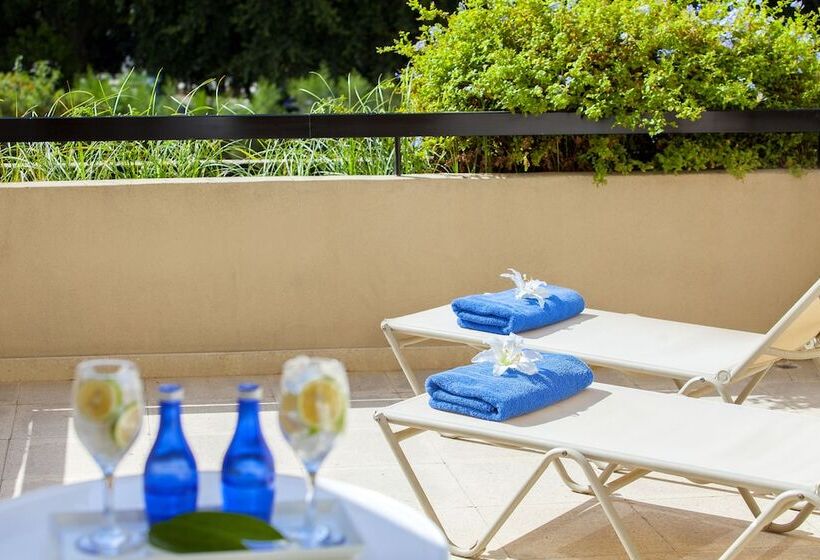 Odysseia Hotel Kapetanios